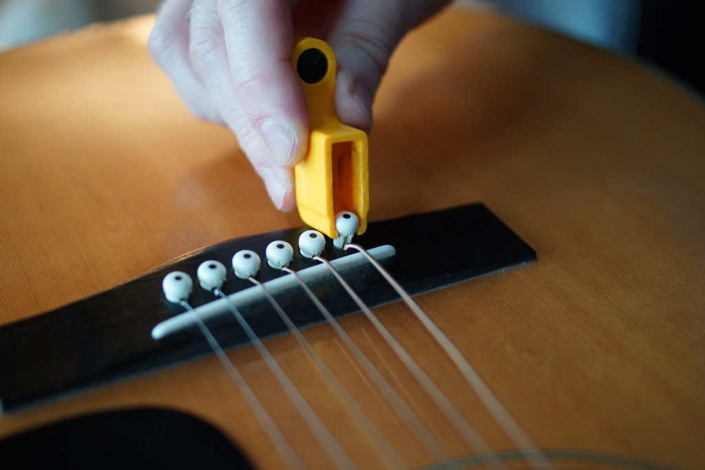 Changing guitar strings